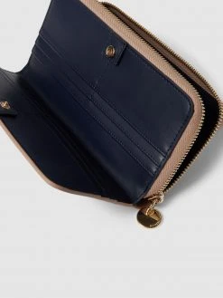 Tommy Hilfiger Portemonnaie Mit Label-Applikation Modell 'CHIC' - Taupe -Barts Shop 6183gia675a4gkag74o58dqj694kaj298h954c2d6l0k6ghgap1l6kij8la34jadap4kekib9t0j4i1l60o36p9pcpim8chn6hi30ohk68rj8ob46lj32d9j6osmcp1i75hj8o8