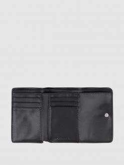 CK Calvin Klein Portemonnaie In Leder-Optik - Schwarz -Barts Shop 64r50cq76cqk8la9acqjeiac9h1kkkhi68rkqi9hal7jehil8l1k2cqh8gokohi6a0ok8lhi8l7jckqk8t3m8p1ic4sjcd9m6cp6ao9k75i68o9i70r6cdj4coo66opm6pi30p8