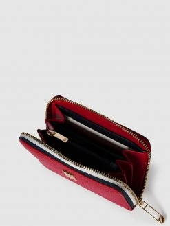 Tommy Hilfiger Portemonnaie Mit Label-Applikation - Kirschrot 5 Tommy Hilfiger Portemonnaie Mit Label-Applikation - Kirschrot -Barts Shop 69548daa6544ehhmahb4sj299ko30ka285238e238h73acah91844d1l65550cahakrk8k2l6go48jq198o64db668rjicpp6so6cdpkchh6ae9j64pm4cph69gj6oj2ckqj2d8