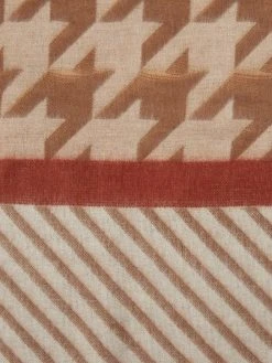 Fraas Schal Mit Allover-Muster - Taupe -Barts Shop a5944h1p68rkui1ga174kii16oo4cga890s50e228p9k4ciiaos50k1j6sok2jq6753l8i2gapb36h2b8p3mcdhj6kr38cb6cosm6ohk6kpj4e9pc9gmaphmcgq3ip9i68sjgc8
