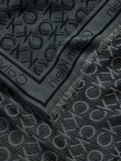 CK Calvin Klein Schal Mit Label-Details Modell 'MONOGRAM' - Schwarz -Barts Shop al938iqb910jekac6gsl0k2k9t946giea0s54dq49924cii7ah5kae1o6t738cpn6db3ckpl8d8kohpjago38e9o69i6cp32ccomacpk6dhm2e1ocoo3icpi6thjeor374s6cog